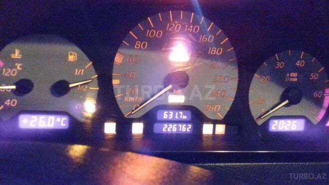 Mercedes C 230 1998, 226,762 km - 2.3 l - Bakı