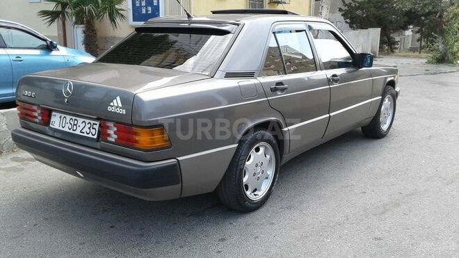 Mercedes 190 1991, 365,000 km - 2.0 л - Bakı