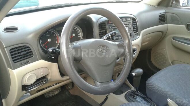 Hyundai Accent 2009, 293,000 km - 1.4 l - Bakı