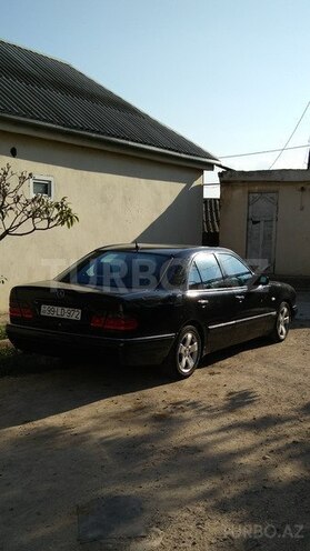 Mercedes E 300 1998, 308,000 km - 0.3 л - Bakı
