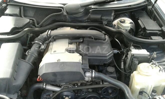 Mercedes E 230 1997, 250,000 km - 2.3 l - Qəbələ