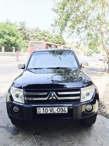 Mitsubishi Pajero 2007, 270,000 km - 3.0 l - Bakı