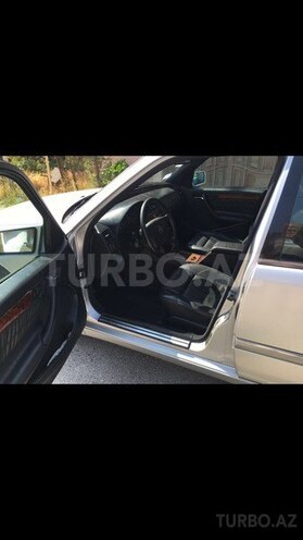 Mercedes C 230 2000, 156,000 km - 2.3 l - Bakı