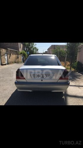 Mercedes C 230 2000, 156,000 km - 2.3 l - Bakı