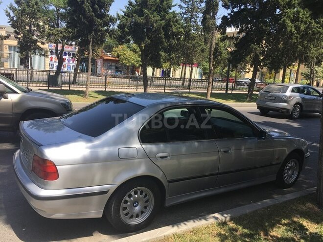 BMW 523 1997, 310,000 km - 2.5 l - Bakı
