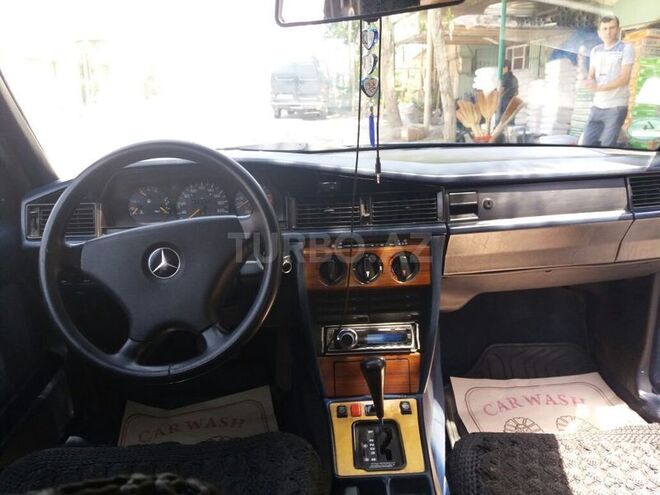 Mercedes 190 1991, 410,000 km - 2.0 л - Bakı