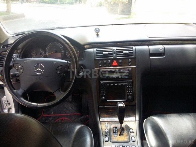 Mercedes E 320 2000, 180,000 km - 3.2 l - Bakı
