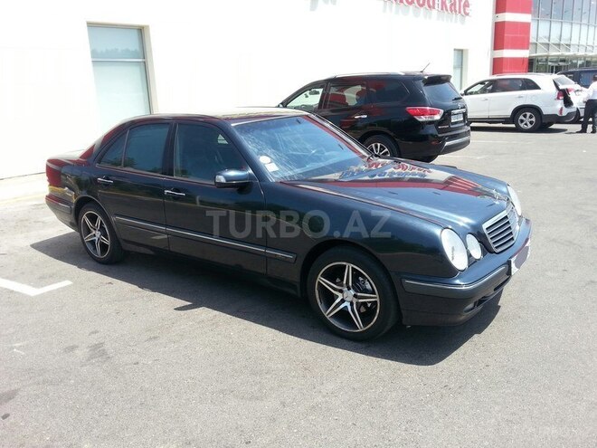 Mercedes E 240 2000, 274,000 km - 2.4 l - Sumqayıt