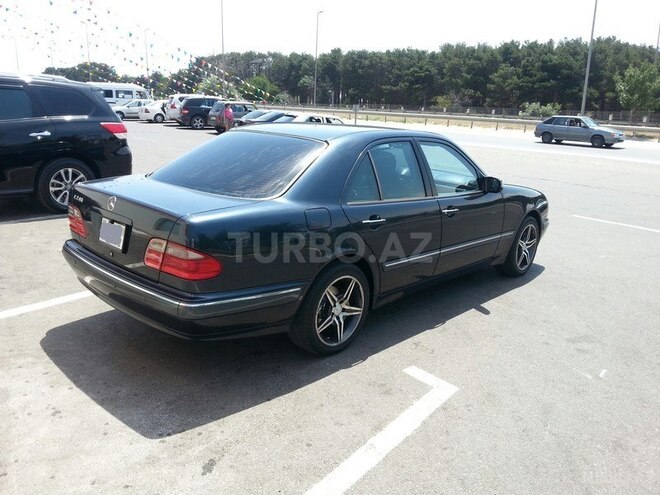 Mercedes E 240 2000, 274,000 km - 2.4 l - Sumqayıt