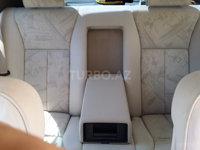 Mercedes E 230 1997, 324,000 km - 2.3 l - Bakı