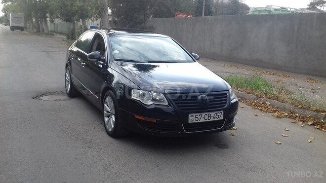 Volkswagen Passat 2005, 215,487 km - 2.0 l - Gəncə