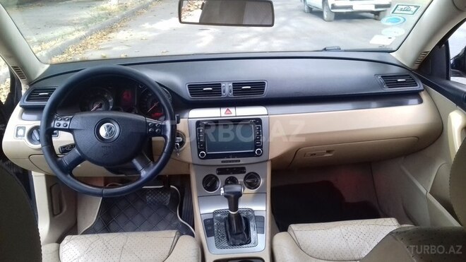 Volkswagen Passat 2005, 215,487 km - 2.0 l - Gəncə