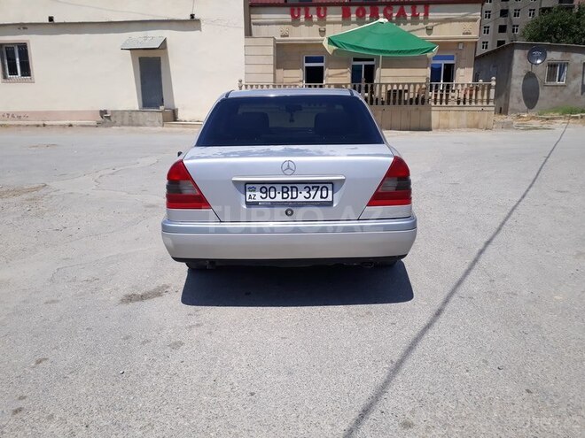 Mercedes C 180 1995, 355,000 km - 1.8 л - Bakı