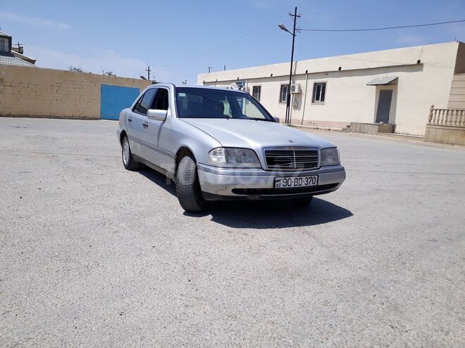 Mercedes C 180 1995, 355,000 km - 1.8 л - Bakı