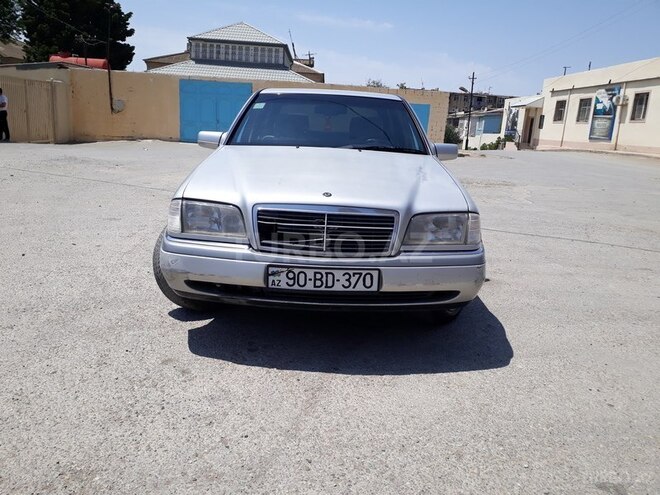 Mercedes C 180 1995, 355,000 km - 1.8 л - Bakı