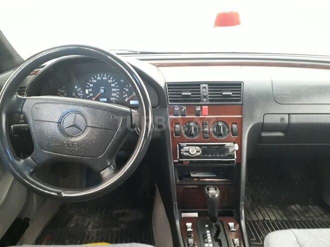 Mercedes C 180 1995, 355,000 km - 1.8 л - Bakı