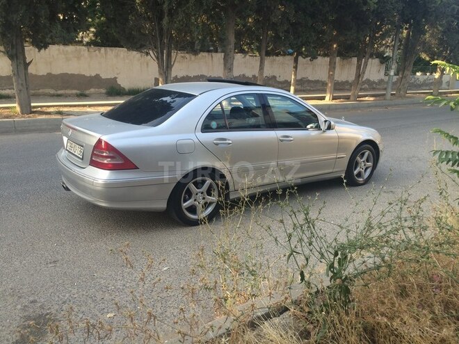 Mercedes C 200 2001, 280,000 km - 2.0 л - Bakı