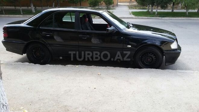 Mercedes C 180 1997, 226,804 km - 1.8 l - Sumqayıt