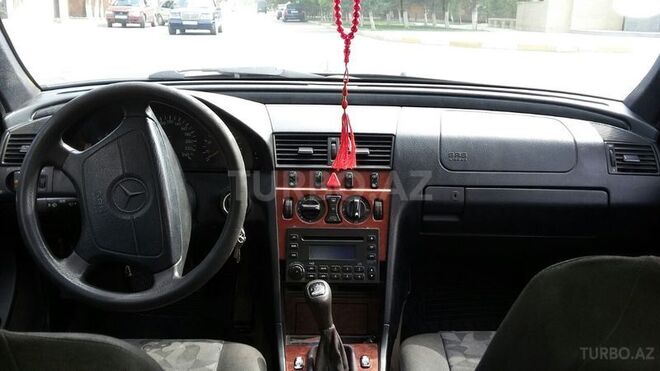 Mercedes C 180 1997, 226,804 km - 1.8 l - Sumqayıt