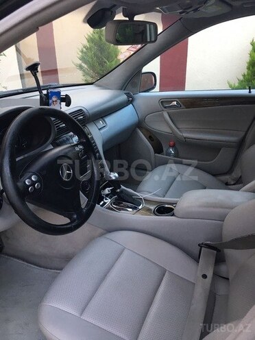 Mercedes C 230 2006, 184,800 km - 2.5 l - Bakı