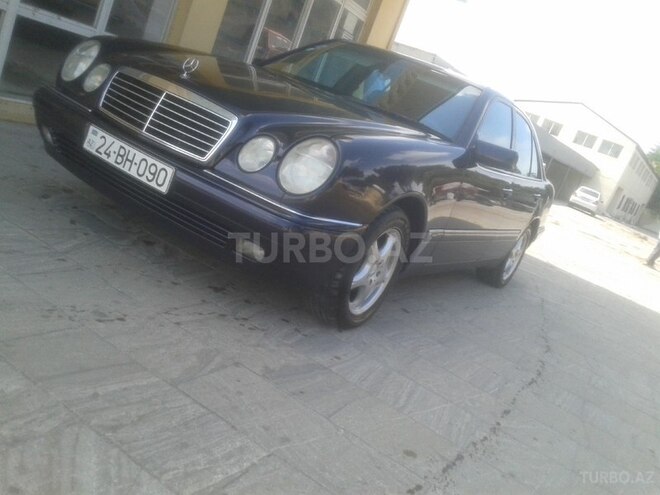 Mercedes E 280 1996, 105,101 km - 2.8 l - Bakı