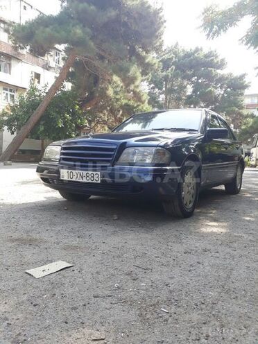 Mercedes C 200 1995, 318,000 km - 2.0 l - Bakı