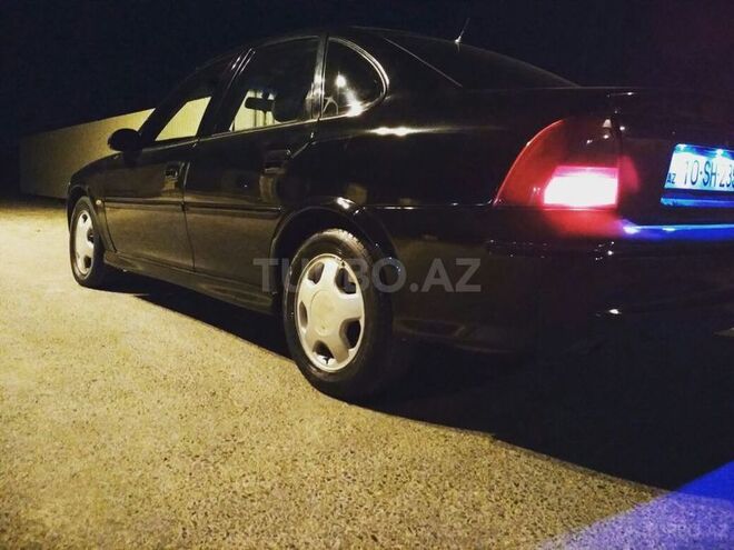 Opel Vectra 2001, 367,500 km - 2.0 л - Bakı