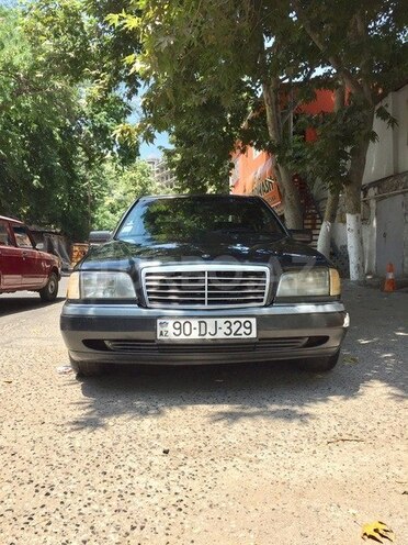 Mercedes C 180 1995, 285,000 km - 1.8 l - Bakı
