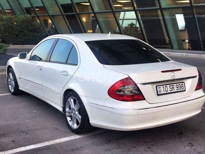 Mercedes E 320 2006, 155,000 km - 3.2 l - Bakı