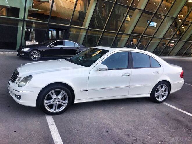 Mercedes E 320 2006, 155,000 km - 3.2 l - Bakı