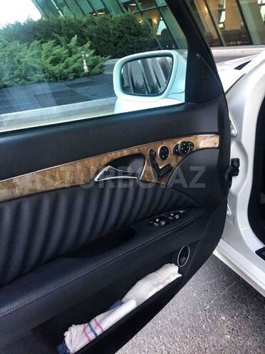 Mercedes E 320 2006, 155,000 km - 3.2 l - Bakı