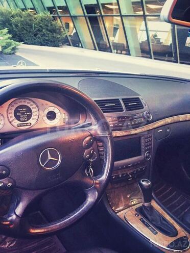 Mercedes E 320 2006, 155,000 km - 3.2 l - Bakı