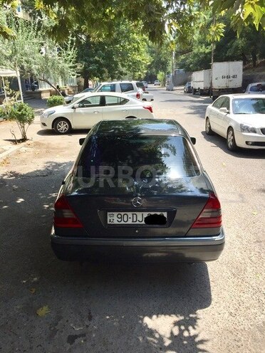 Mercedes C 180 1995, 250,000 km - 1.8 l - Bakı