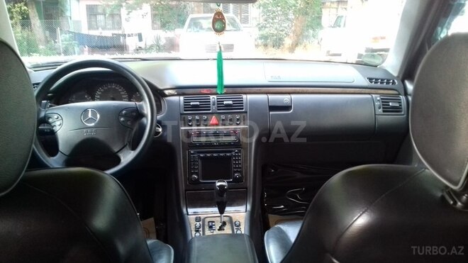 Mercedes E 320 2001, 280,000 km - 3.2 л - Bakı