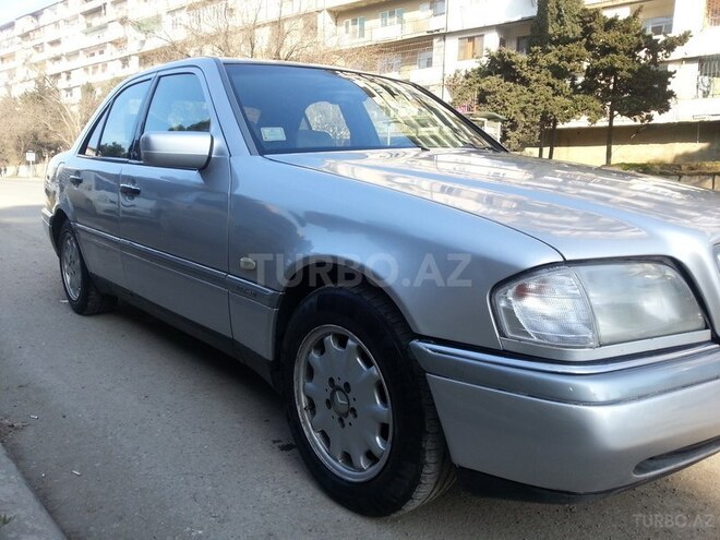 Mercedes C 200 1995, 720,000 km - 2.0 l - Bakı