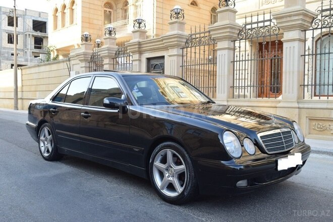 Mercedes E 220 2002, 277,897 km - 2.2 l - Bakı