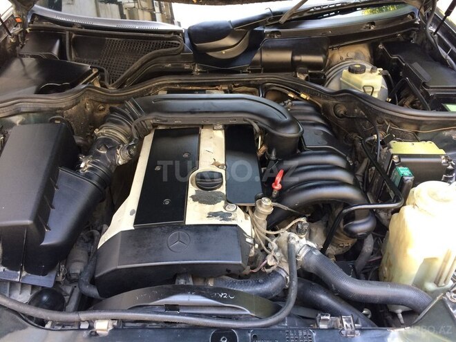 Mercedes E 320 1995, 355,000 km - 3.2 l - Bakı
