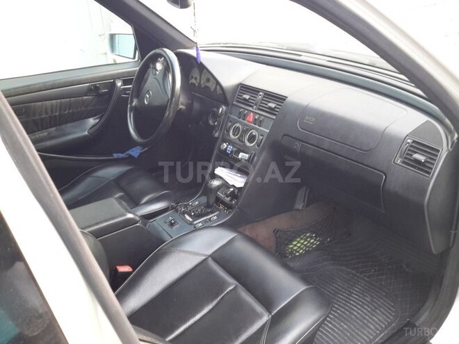 Mercedes C 230 1999, 250,000 km - 2.3 l - Bakı