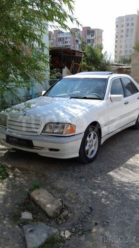 Mercedes C 230 1999, 158,650 km - 2.3 l - Bakı