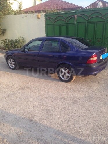 Opel Vectra 1996, 298,705 km - 1.8 l - Bakı