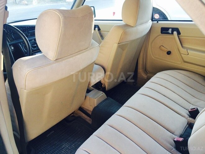 Mercedes 190 1990, 192,345 km - 2.0 l - Bakı