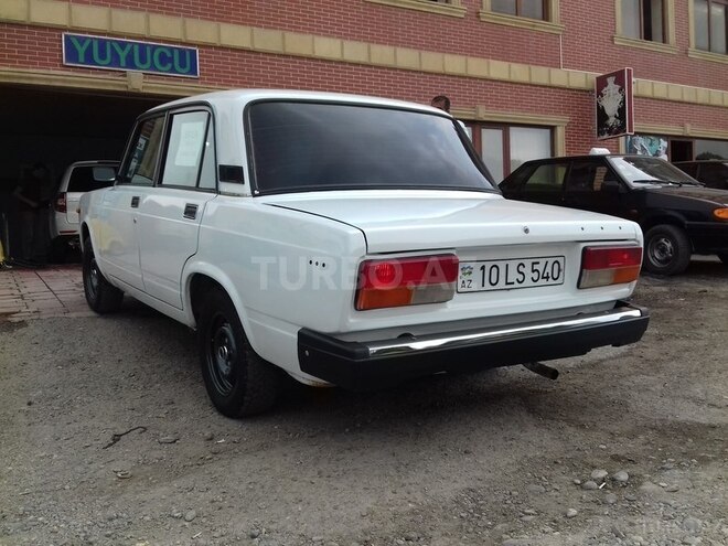 LADA (VAZ) 2107 2003, 160,000 km - 1.6 l - Qusar