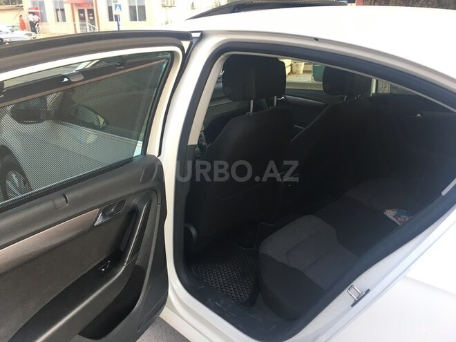 Volkswagen Passat 2012, 100,000 km - 1.8 l - Gəncə