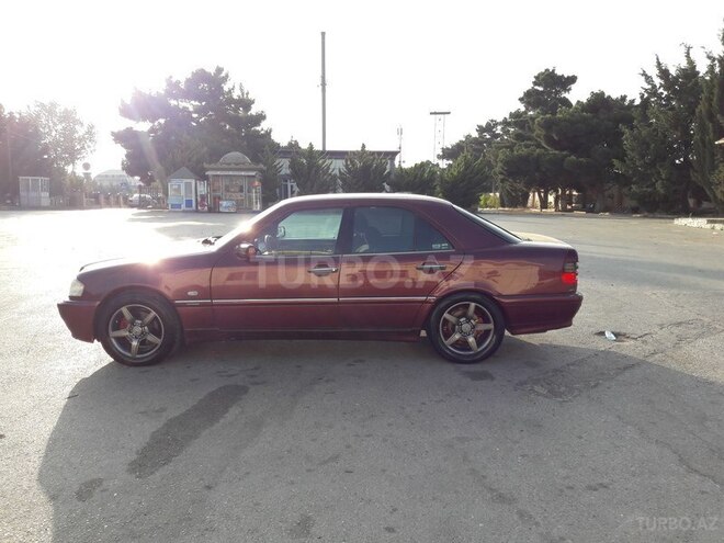 Mercedes C 240 1998, 238,000 km - 2.4 l - Bakı