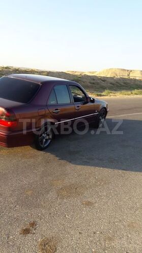 Mercedes C 240 1998, 238,000 km - 2.4 l - Bakı
