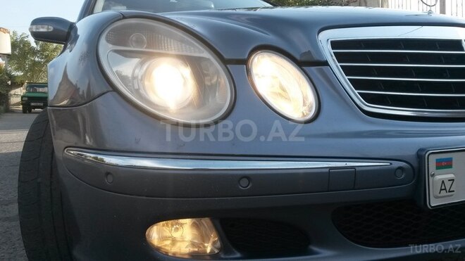 Mercedes E 240 2003, 250,000 km - 2.6 l - Bakı