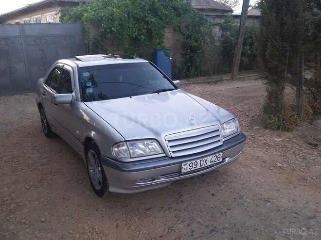 Mercedes C 220 1998, 276,000 km - 2.2 l - Biləsuvar