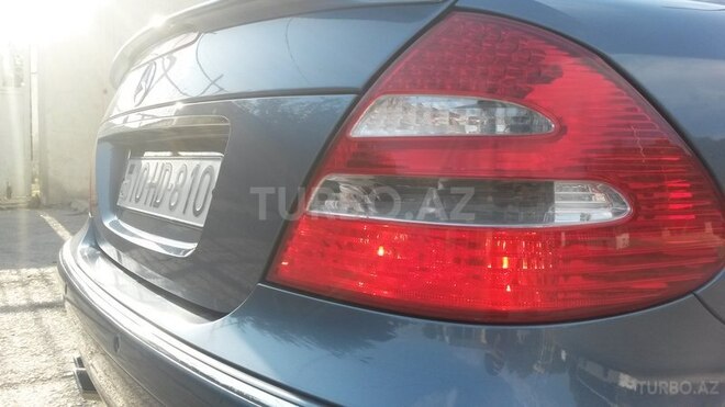 Mercedes E 240 2003, 250,000 km - 2.6 l - Bakı