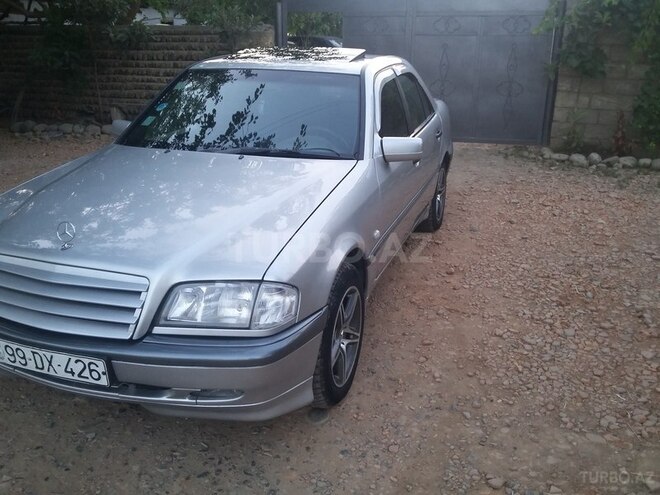 Mercedes C 220 1998, 276,000 km - 2.2 l - Biləsuvar