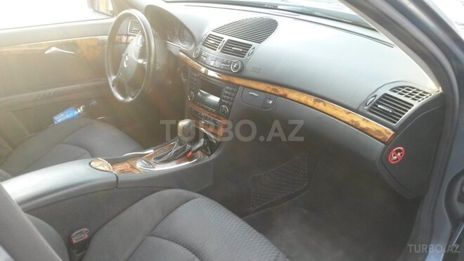 Mercedes E 240 2003, 250,000 km - 2.6 l - Bakı